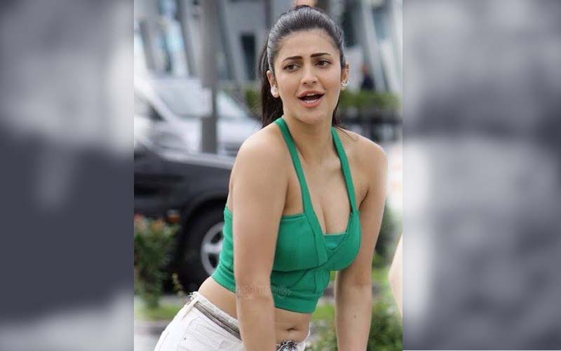 পুরুষদের পিরিয়ড হওয়ার প্রার্থনায় শ্রুতি হাসান