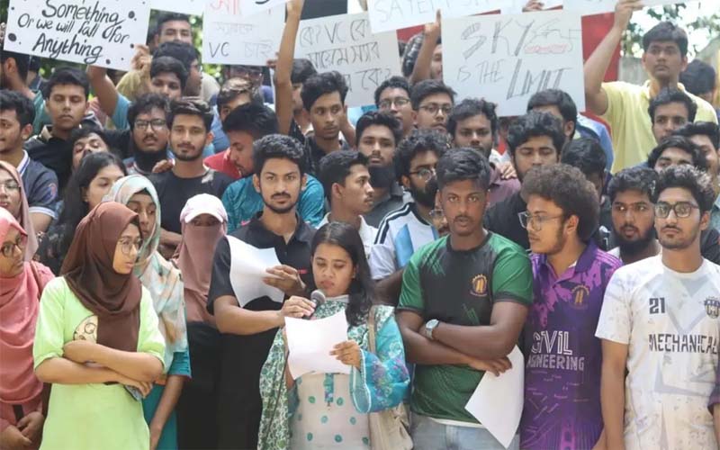 সায়েমে এত ভরসা! শরীফুলে কি সমস্যা?