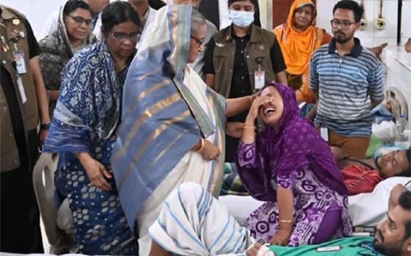 গণঅভ্যুত্থানে আহতদের ‘নো ট্রিটমেন্ট, নো রিলিজ’ নির্দেশ দেন হাসিনা